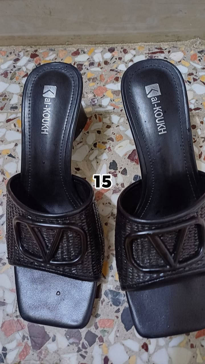 احذيه وجنط وشحاطات جدد مملبوسات الاسعار داخل الصور وتوصيل مجاني داخل الكوت فقط


**إذا كنت صاحب هذا الإعلان وتريد حذفه لأي سبب، رجاءا أرسل رسالة إلى الدعم الفني**