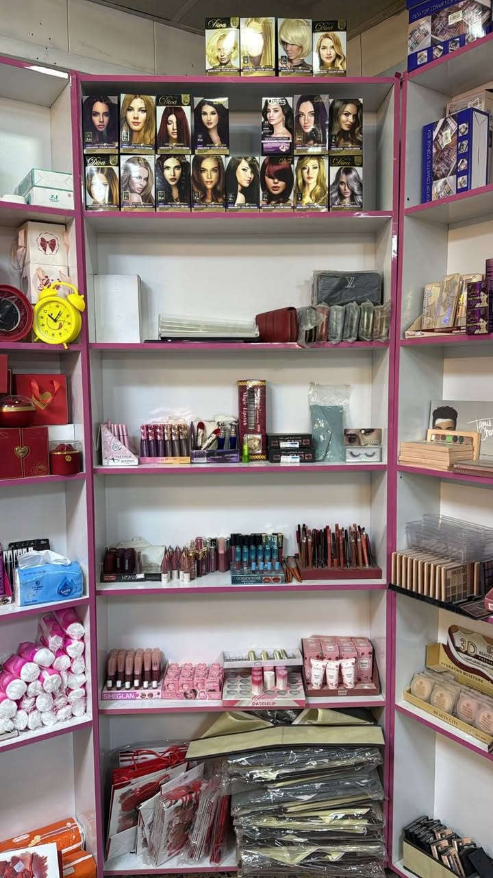 ✨ مجمع الكنز 
كل اللي تحتاجه بمكان واحد ✨
مجمع الكنز متوفر عنده كل جديد ومميز من
👗 ملابس
💄 كوزمتك
🔥 عروض يومية
🏠 مواد منزلية
⚡ أجهزة كهربائية
جودة عالية، أسعار تنافسية، وتعامل راقي 👌
اختيارات تناسب كل الأذواق وبأفضل العروض.
📍 العنوان: بغداد – الحسينية
قرب مطعم الأمير، مقابيل أفران الزهراء، مجاور كلاسو
🚦فيسبوك: مجمع الكنز
📱 انستگرام: mgma_alknz
🎵 تيك توك: mgma_alknz
📞 للاستفسار: ***********
مجمع الكنز: الكنز الحقيقي للتوفير✨⚡️.    #مجمع_الكنز #حسينية_الراشدية #بغداد #الحسينيه_الراشديه #الحسينية_مطعم_الامير
