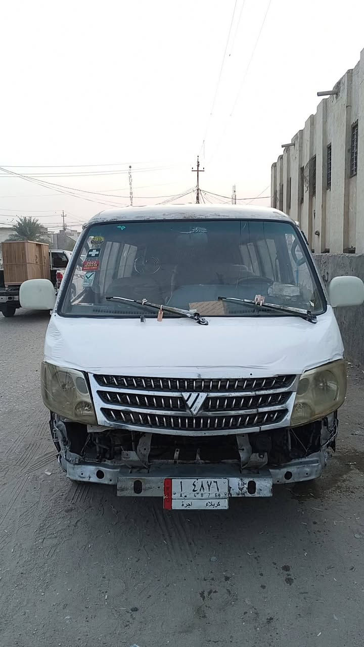 السلام عليكم سياره فتون منصليه موديل 2011 مكينه وقير كفاله عامه واكسب مكان نجف كوفر سعر 20 
***********
