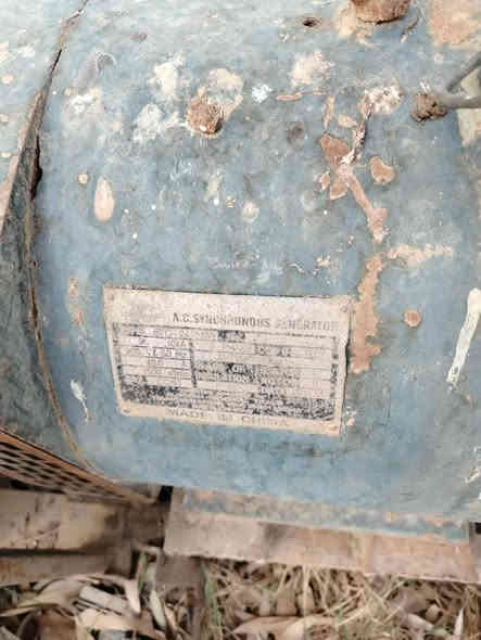 سلام عليكم مولده كيا ثري فيز 30 كيفي شغاله لا صرف ولا بخار مولده جاهزه سعر 10 وبيها مجال مكاني كربلاء 
0‪ 772 469 2936
