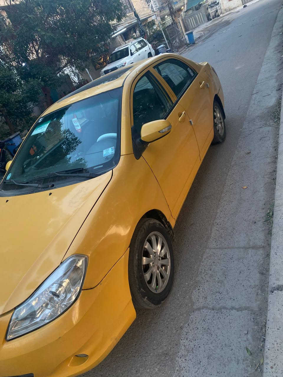 سلام عليكم بيوايدي مديل2013 للبيع كير عادي المرغوب مكينه هوندة 18 سسياره بصمه كهربائيات كله شغاله سياره حلوه وجاهزه برغي ماناقصه ترايك وين ميعجبك لسعر45وبيها مجال
(***********)
