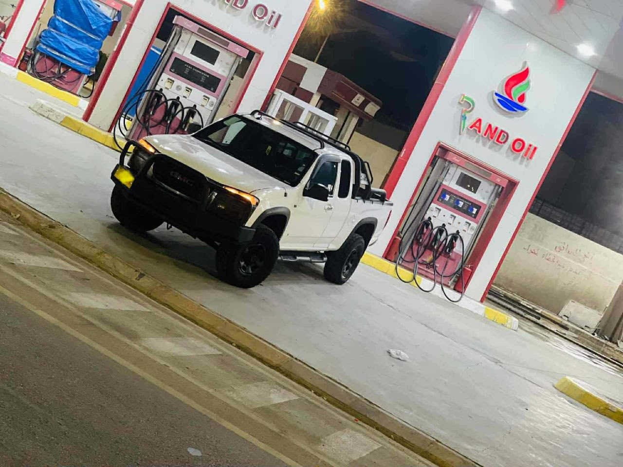 مزوده دعاميه ومحجر ومرفعه 5 ويل كب تخم تاير جبلي 

كشنات جلد

كشنات كهرباء 

هيتر كشنات 

شاشا كبيره بلوتوث سستم صوت 

محرك 5 سلندر انسه صرف بانزين 

فور ويل 

لايت زنون الاصلي 

سياره  جاهزة ترايك وين يادوله يعجبك 

رقم صلاح الدين تحويل مباشر سنويه منتهيه

للبيع او مراوس شعندك مراوس نزل 

السعر ٨٥ وماكو هيج سعر بس اريد اقل او نفس السعر يرهم ابيع مكاني بغداد وهذا رقمي للاستفسار *********** ابو العز
