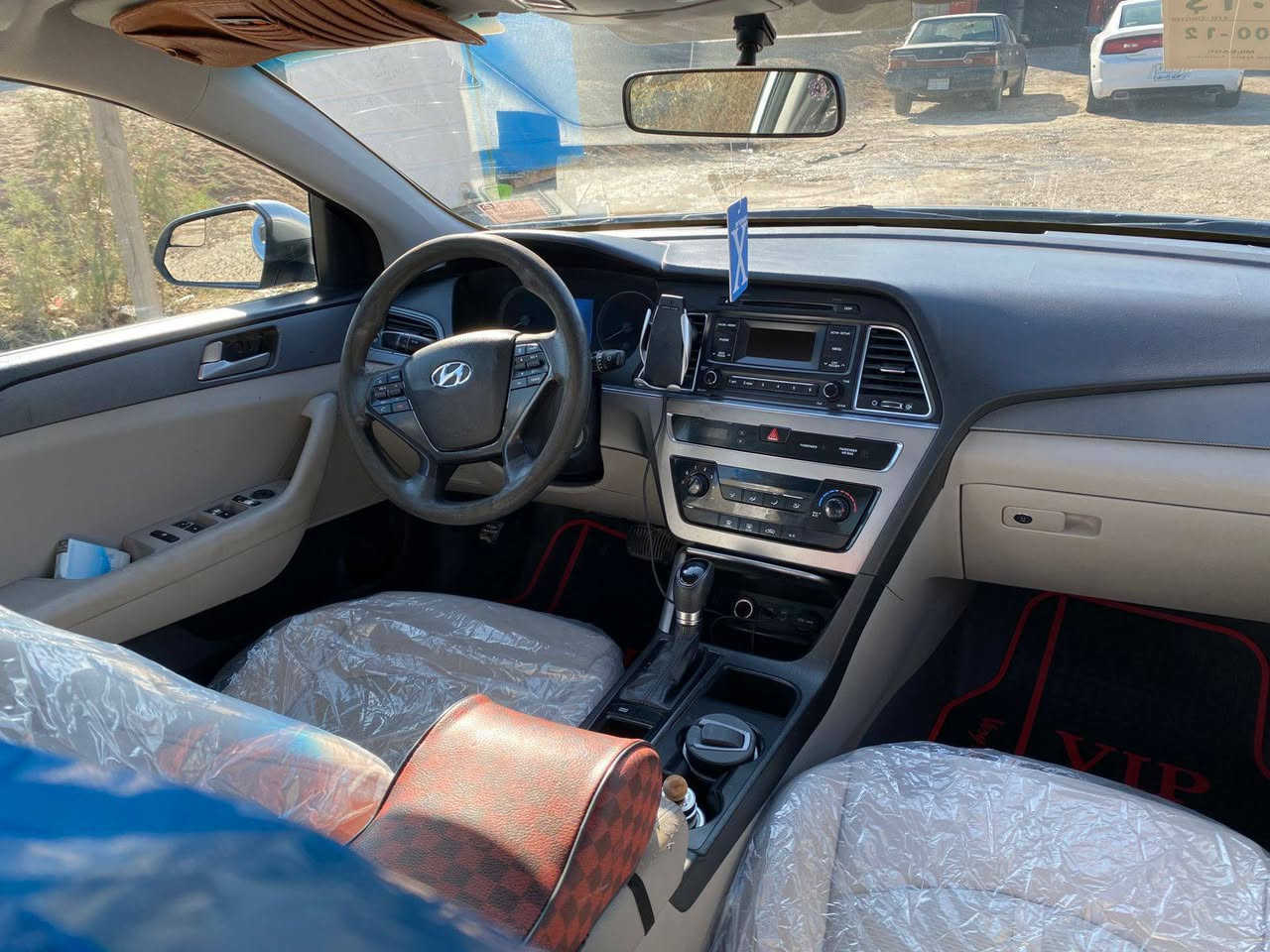 سوناتا ٢٠١٥
مكينه ٢٤٠٠ 
ويل كب السيارة جاهزة كير و مكينة و حداديه و تخم تايرات 
بيها قطعتين فقط
و السونار موجود 
الاتصال على الرقم 
‏‪0778 032 9080‬‏
*********** المدائن, بابل
