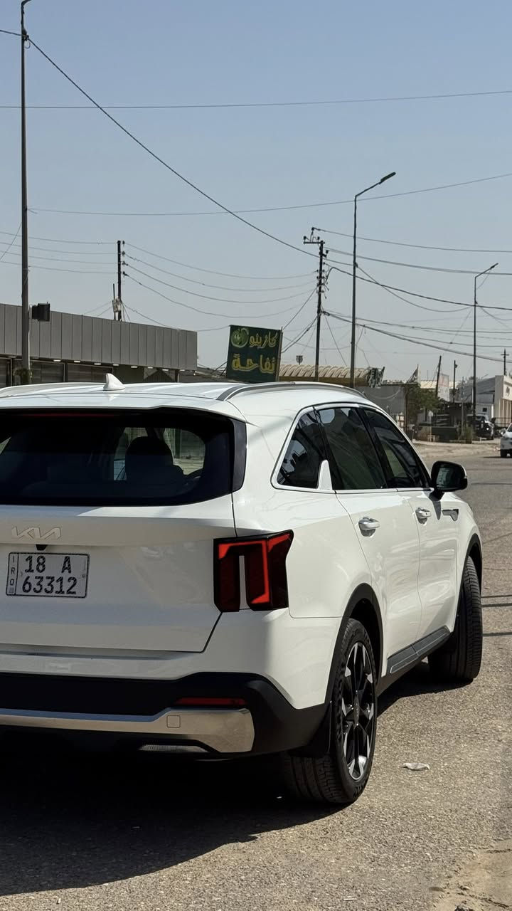 السلام عليكم
سورنتو 2025 خليجي
ماشية 25,000 km
ويل 20 
كاميرا وحده 
شاشه داتا شو 
شاحن لاسلكي
گير ماوس
باقي مواصفاتها معروفة 
بيها اصبع BDR بالجاملغ الامامي بسيط 
السعر :295
***********

مكان السيارة حله/قرب مجسر الثورة
