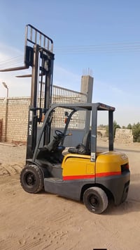 رافعه للبيع 2014  07719474883