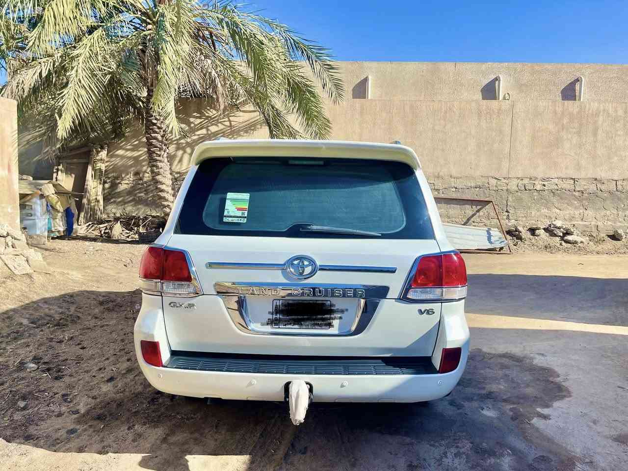 سيارة لاند كروزر للبيع موديل ٢٠١١ السعر ثلاث شدات ونص المكان ذي قار كرمة بني سعيد للاستفسار الاتصال على هذا الرقم ***********
