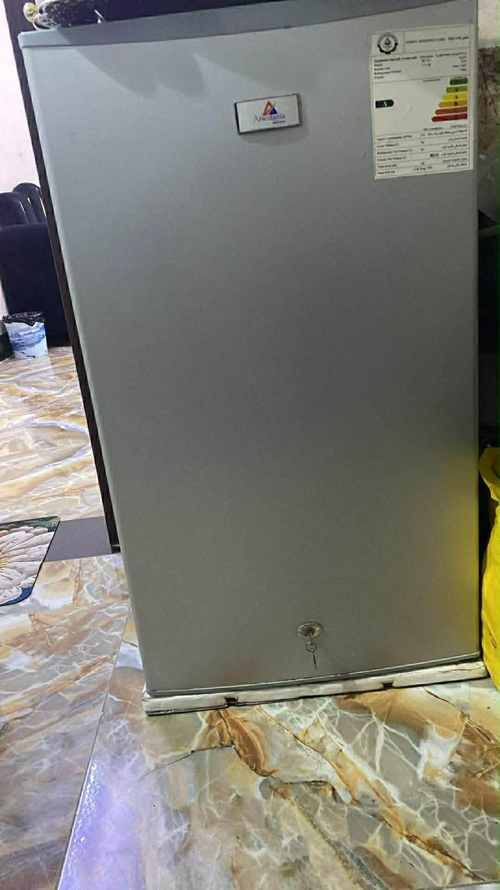 ثلاجه للبيع كلش نضيفه شرط دبيعها اخذ اكبر سعر 80 بي مجال بسيط عنوان موص حي الكرامه


**إذا كنت صاحب هذا الإعلان وتريد حذفه لأي سبب، رجاءا أرسل رسالة إلى الدعم الفني**