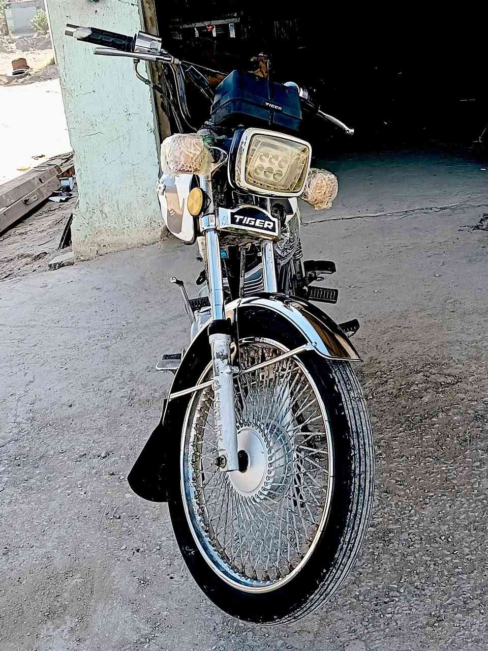 سلام عليكم للبيع دراجه تايكر مديل 2021 اوراق سكنر محرك  مفتوح السعر 450 او بيه مجال المكان بابل الشوملي الستفسار اكثر على الرقم ***********
