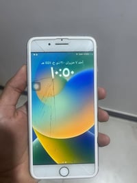 ايفون 8 بلس • 64 • كامره وبصمه عاطله