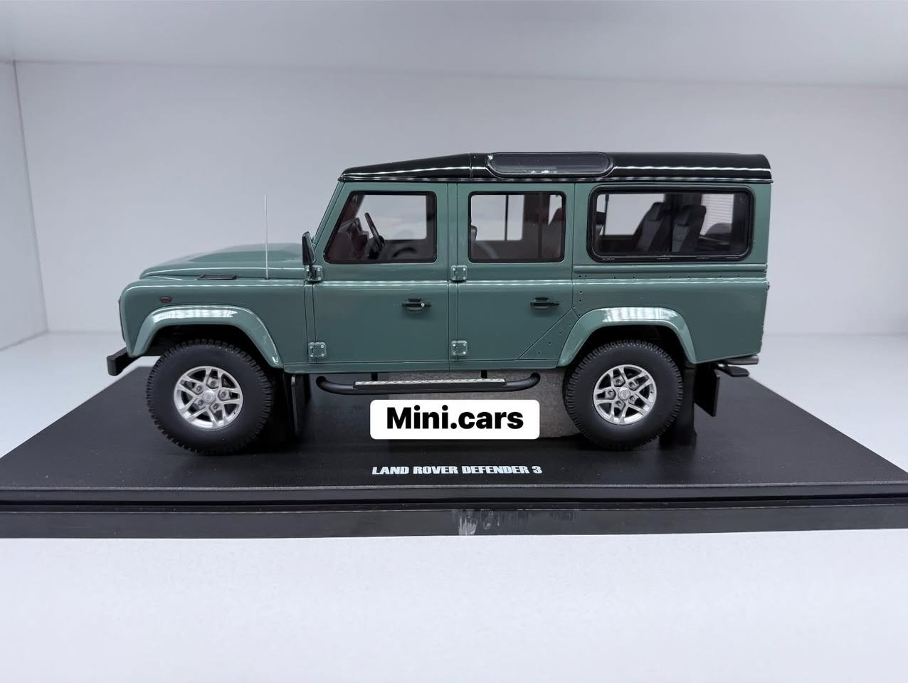 Land Rover Defender 3

Brand: GT Spirit
Scale : 1/18
Price : 185,000 Dinar
 (free delivery inside Erbil)

WhatsApp: +9647504702207

‎التوصيل لجميع مناطق اربيل مجانا

‎گەیاندن بەخۆرایە بۆ ناو شاری هەولێر


**إذا كنت صاحب هذا الإعلان وتريد حذفه لأي سبب، رجاءا أرسل رسالة إلى الدعم الفني**