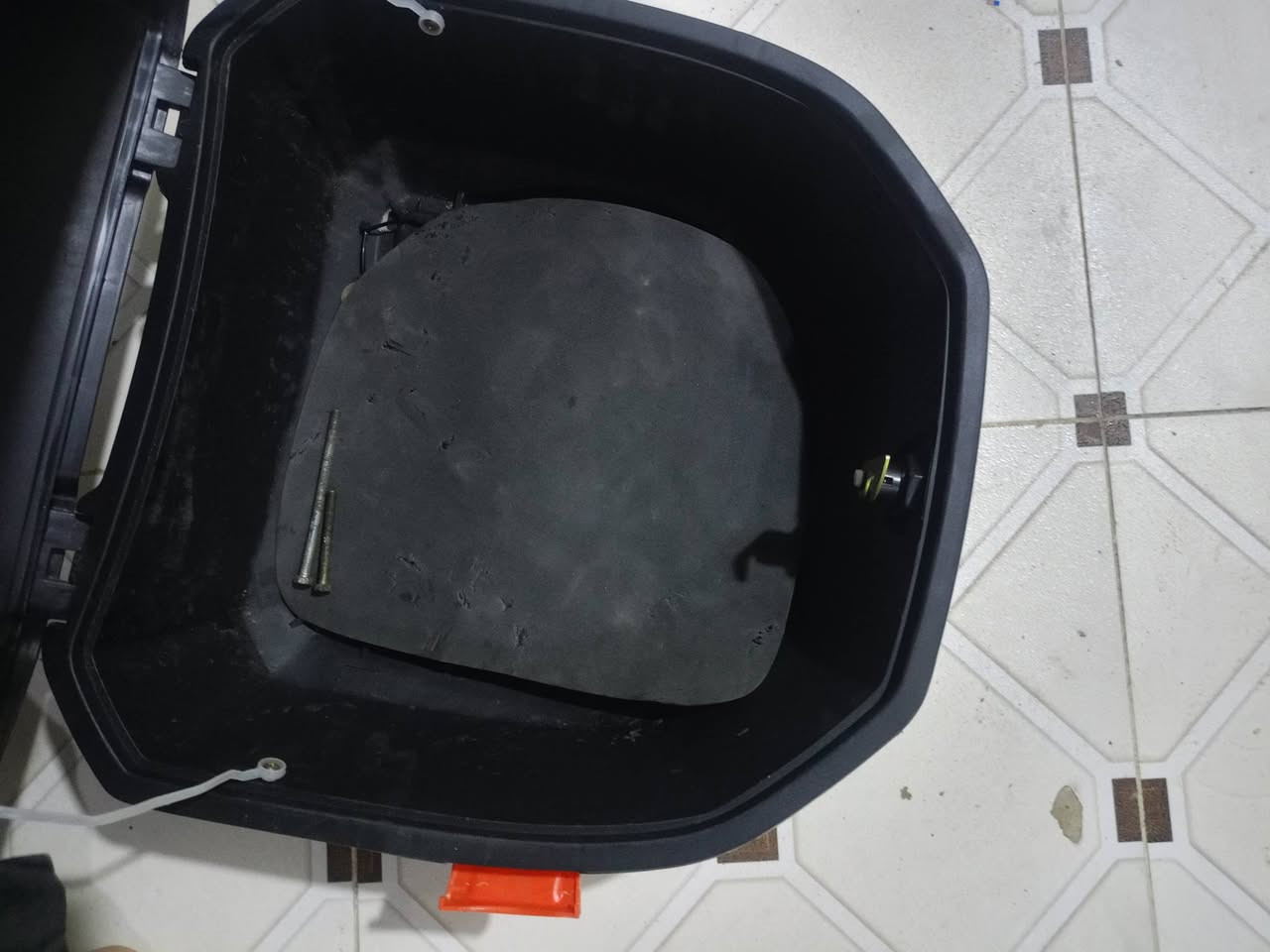 سلام عليكم جنطه مال سبيسي او اربعه كير مكاني كوت زين القوس  ***********
