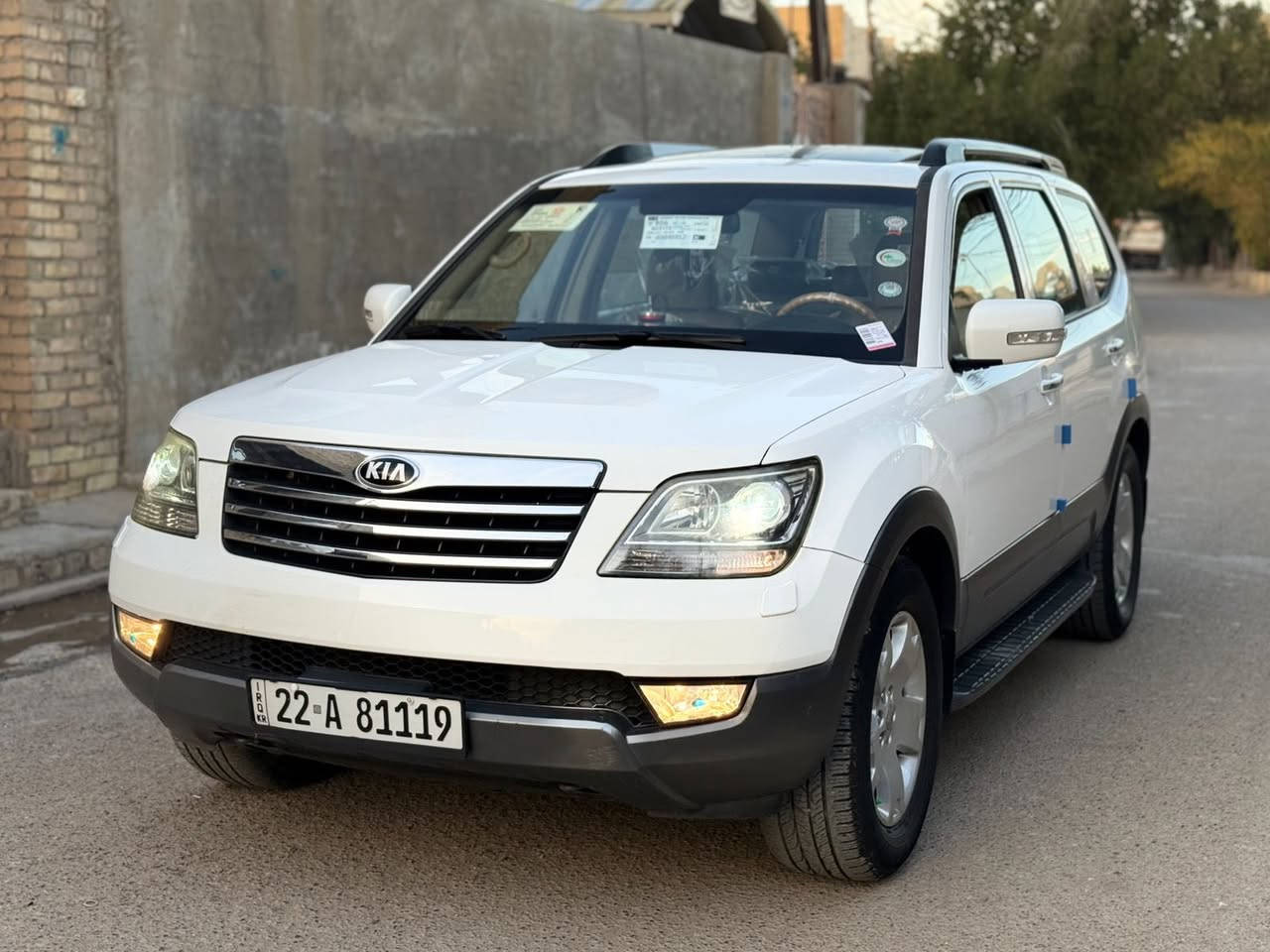 🌷ببركة الصلاة على محمد وآل محمد 🌷للبيع كيا مهافي موديل2014  لون ابيض  رقم اربيل الدولي الجديد ب اسمي هزه وفحص وسنويه كله جديد تريد تحويل وكاله ثاني يوم بدون ضربه بدون طخه بدون بارد بدون اي شي كفاله  عامه شرط السونار مواصفات فول واحد ع واحد AWDالفور ويل بصمه تشغيل وبصمه ابواب كشنات جلد وكهرباء فتحه سقف طكتين گير ومحرك مكفولات برغي ممفتوح بيهن على وضع الشركه مكينة 6 سلندر 7 راكب 3 ثلاث قطع تبريدً مركزي منفصل شاشه كبيره وكامره دواره فول تحكم ستيرن جهتين كروز مثبت السرعه مانع الانزلاق لد امامي ولد خلفي  نضام منحدرات كشافات زينون لايتات زينون بك لأيد LED ويل كب كبير مود درايف ثلاثه انضمه قياده سبورت وسمارت وايكو اقتصاد البانزين كشن كهرباء  داخل لونين بيجي واسود وبعد بيها مواصفات اكثر / مكان السيارة بغداد- الرصافه🌷🌹🌷🌹
للاستفسار الاتصال على 
الرقم  ***********وبيه واتساب#السعر_173🌹🌹 وبيها مجال  للشراي🥀🥀
ملاحظة ⚜️ السيارة كاملة بدون اي نقص
