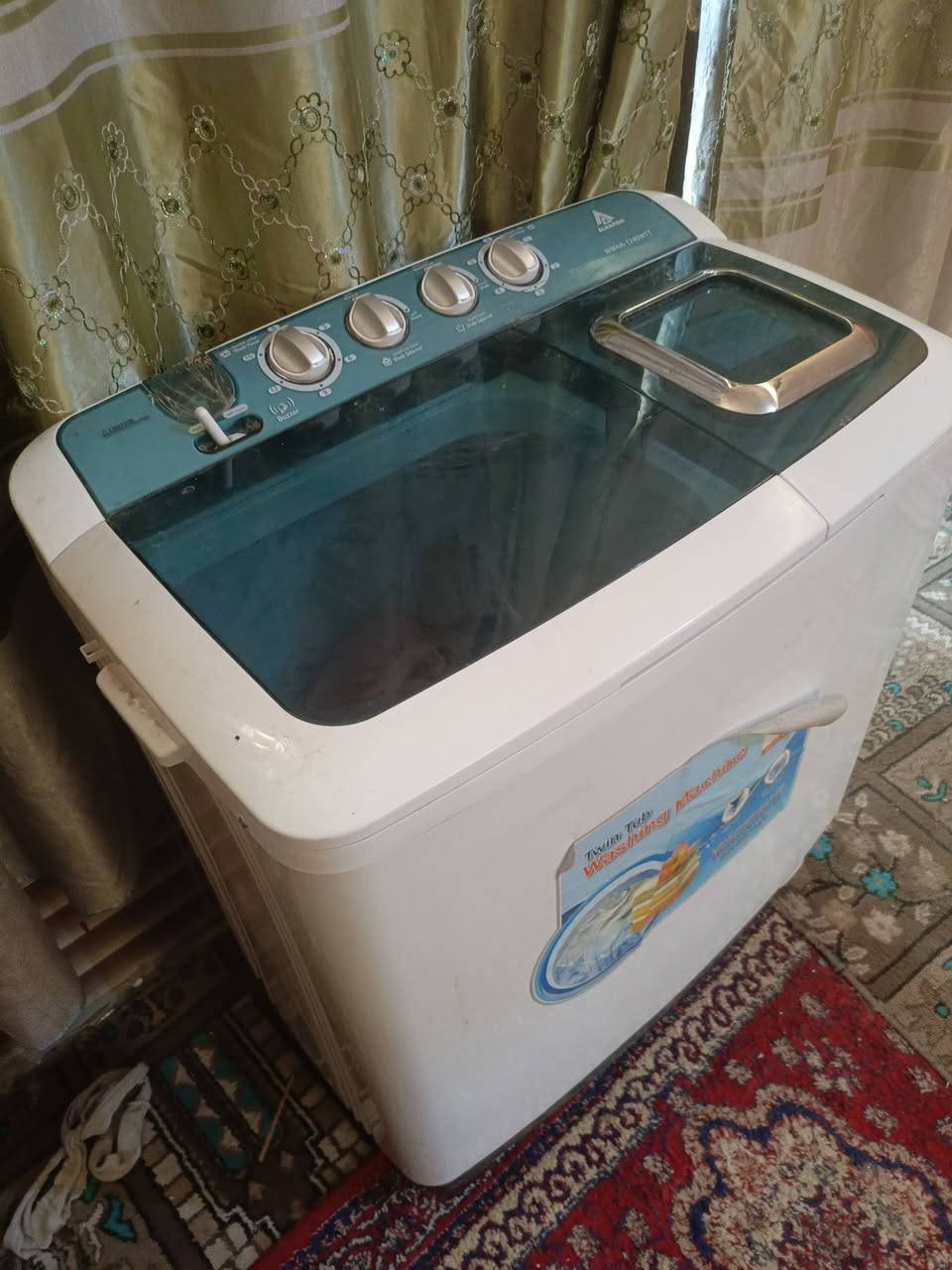 السلام عليكم #بيع سريع #مجمده تجميد فول ب150وبيه مجال #غساله حافظ اخت الجديده استعمال قليل ب85وبيه مجال #كاونتر تسكام ب225وبي مجال #موطور مي نضيف ب20وبي مجال مكاني ابو غريب المنسيه مقابل حليب بلادي. رقمي للتواصل ***********بي وتساب
