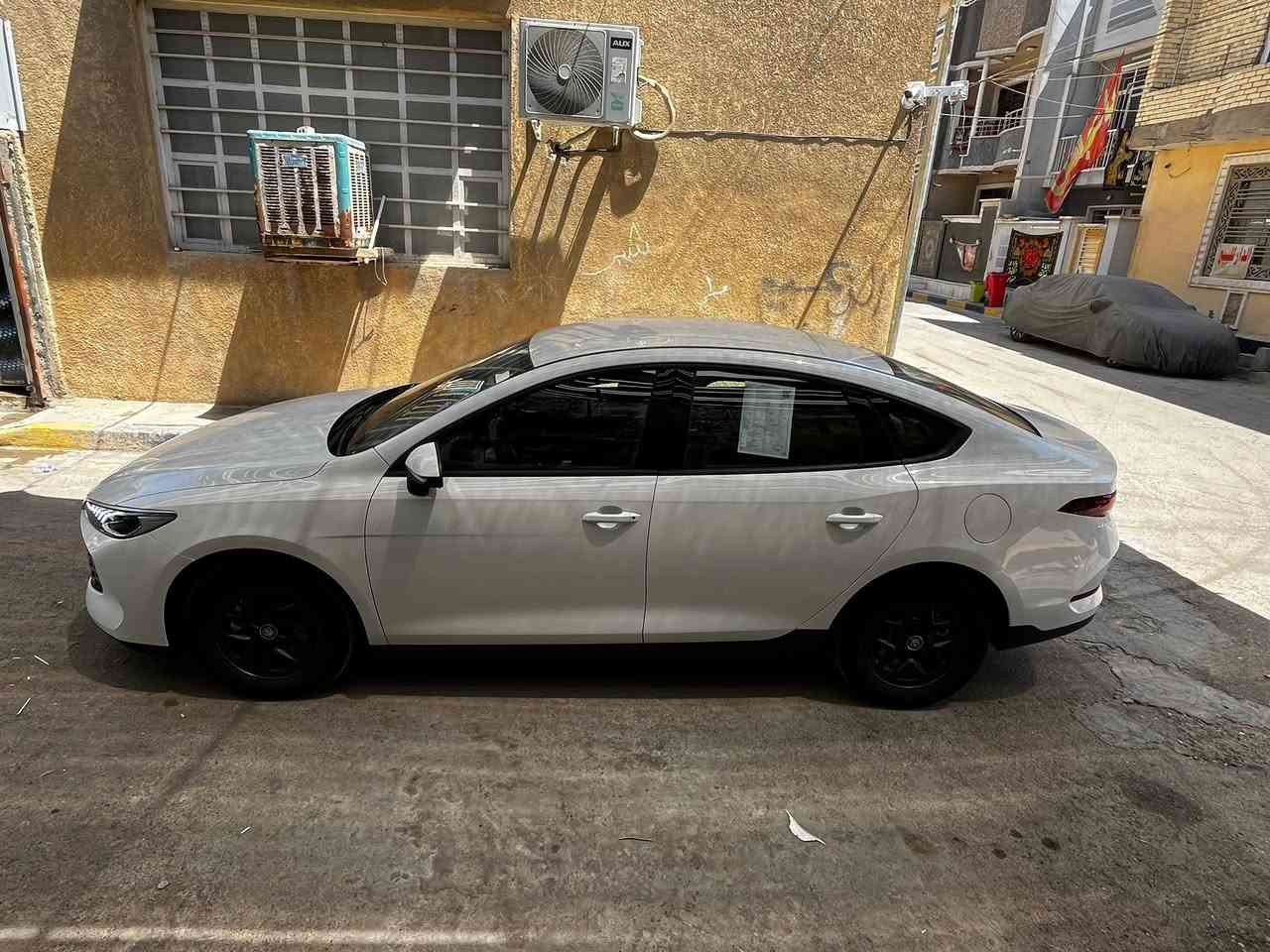 سلام عليكم للبيع BYD كن بلاص 2025
ماشيه 7000فقط

داخل زيتوني

ملحقاتها كامله

السعر 18600

***********
