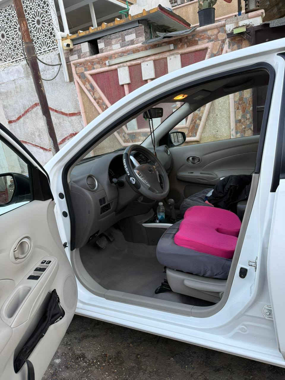 سني هندي موديل 2024 ماشيه 45 سياره مداريها من ناحيه الدهن والبانزين حيل تحكمات جهتين شاشه قطعتين تبريد اشاير مري السياره جاهزه وموضح شنو الي بيها  اي شي خابرني وتدلل 
السعر /118 قفل
الرقم/***********
المكان/الدوره
