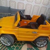 للبيع مدينة الصدر بغداد  سيارة طفل نقص بطارية 40 ثلاجة ب 150 ميز مع كر...