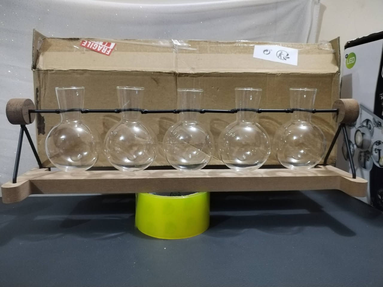 سلام عليكم احبتي كل قطعه سعرها 10 الف


**إذا كنت صاحب هذا الإعلان وتريد حذفه لأي سبب، رجاءا أرسل رسالة إلى الدعم الفني**