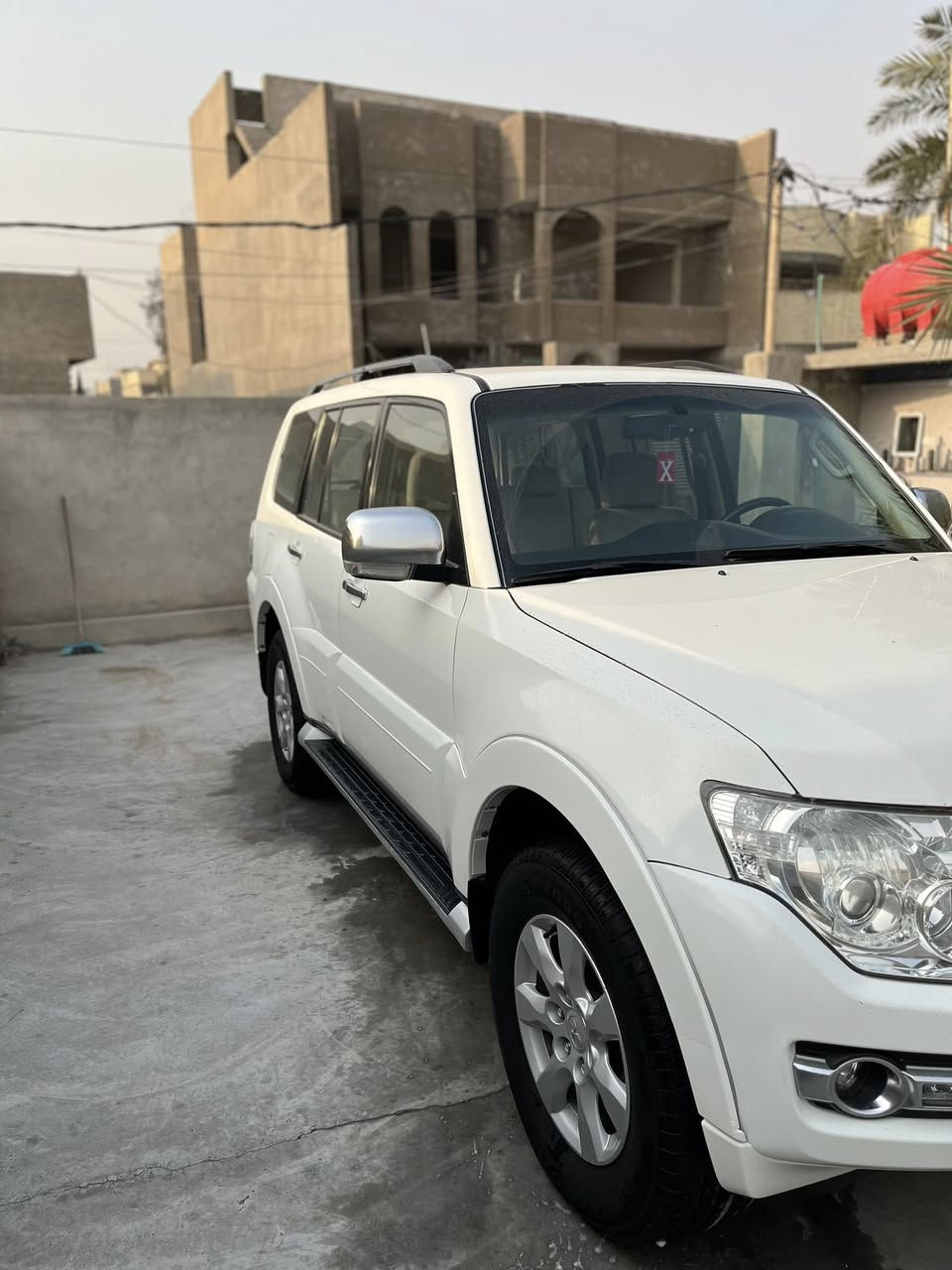 سلام عليكم باجيرو 2020 سياره جديده خير من الله بيضه سياره محرك 3500 كامرا خلفيه حساسات 
مكاني بغداد سعر 200 وبيها مجال 
رقم الهاتف ***********
