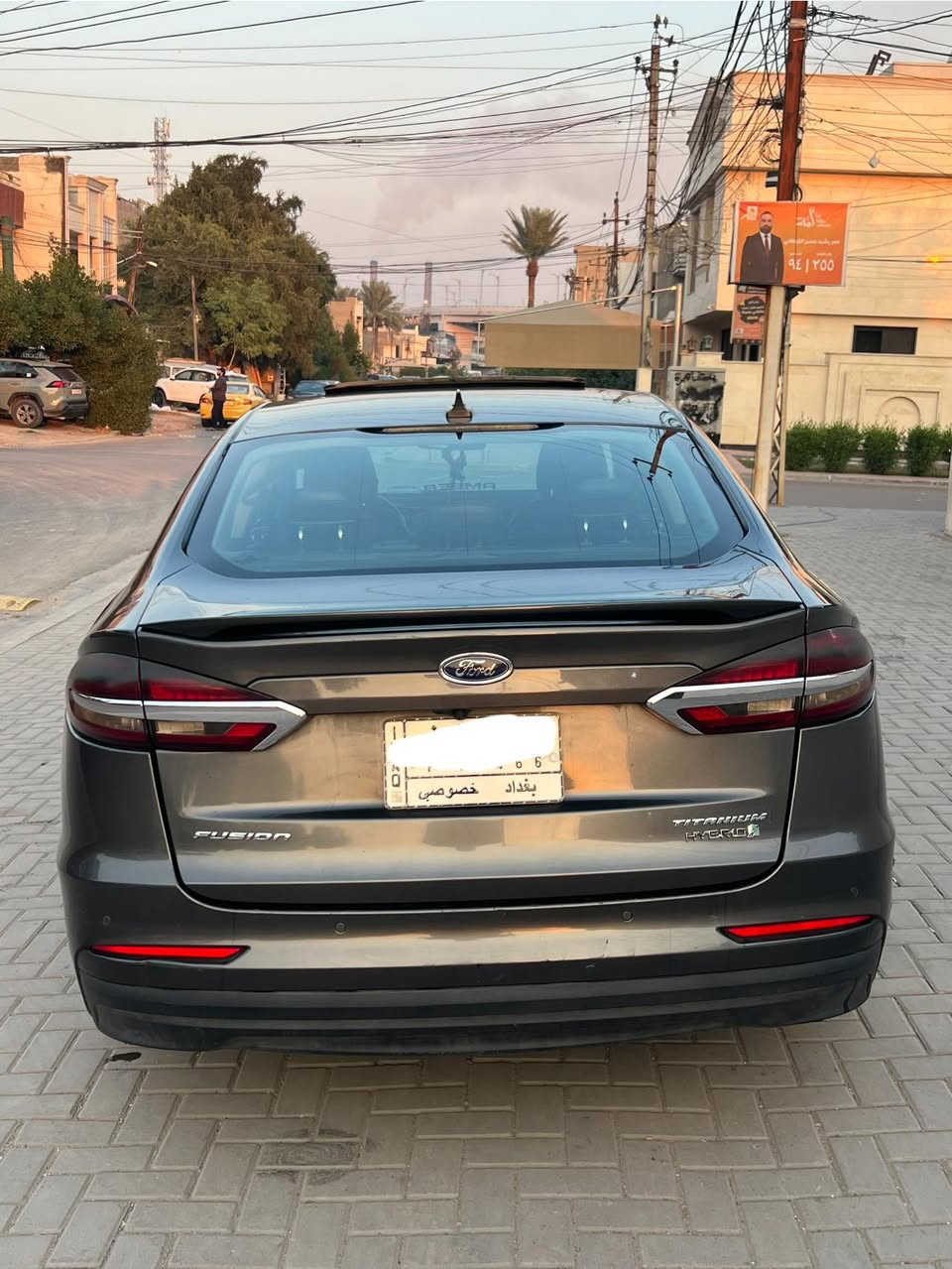 فيوجنً موديل 2019 تيتانيوم للبيع 
بيها 5 قطع صبغ حادثها جاملغ السايق مبدل و مصبوغ و مباوك وياها بنيد و جاملغ عكس السايق  الايرباك ما طاك و اعتذر لان صور الحادث غير متوفره و هناك بالعراق قبل مااخذها صارت صبغ بابً السايق و خلفه ضربه خفيفه رافق الصورة وياها 
ماشية السيارة 165000 كيلو و ليس ميل 
مواصفات التيتانيوم كراسي تدفئة تبريد تحكم ستيرن وياها تدفئة همين مانع انصدام حساسات تاير انارة محيطية بلادي من امه جايه شاشه محدثه الى العربي و هواي بعد بيها مواصفات و سلايد روف 
السيارة ب اسمي جانيها صار 3 سنوات و ايدي بيها بس تحتاج ترتيب الصدر فقط كير مكينة بطارية هايبرد نظيفة 100% امانه الله السيارة حلوه نصبتها محرك 2000 تنفس طبيعي 
السعر 140  وبي مجال للطيبين  
رقم الشاصي. 3FA6PORU7KR241817
عنوان بغداد السيدية 
رقم الهاتف ***********
