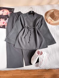 طقم قطعتين • مقاسات ٣٨-٤٨