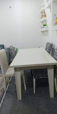 ميز طعام • نظيف • كركوك