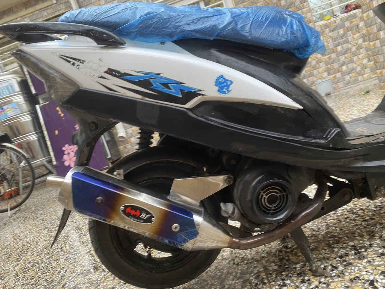 ماكس 120 مكينه خير من الله
دهن جديد سعره مناسب شراي يتصل 

مكاني بغداد الحسينية ‭  
٠٧٧٣ ٢٥٥ ٩٢١٠‬
