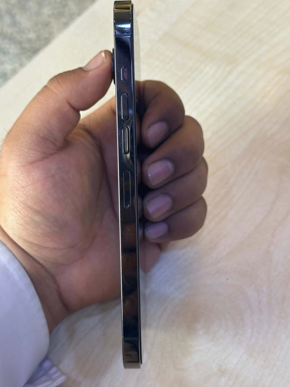 مكلف بل نشر موجود رقم اتصل بي  ايفون 13برو ماكس بطاريه 84 جهاز مكفول وتر ويا بس شاحنه سعره 790 وبي مجال مكانه نجف هاذا رقم اتصل ***********
