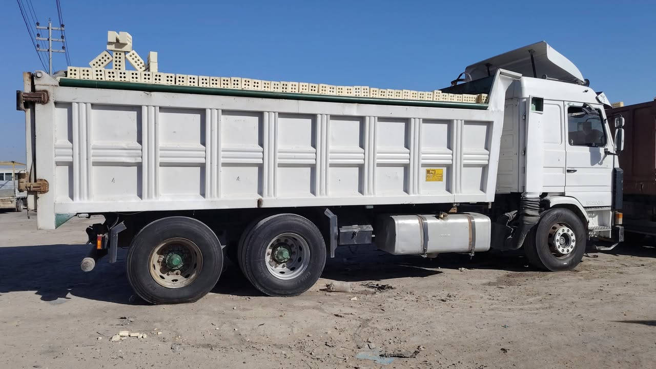 سكانيا للبيع كفاله عامه كير مكينه شاصي حجم143 مديل93 بدي تفصال. مكانه بابل القاسم. سعر مناسب. ***********
