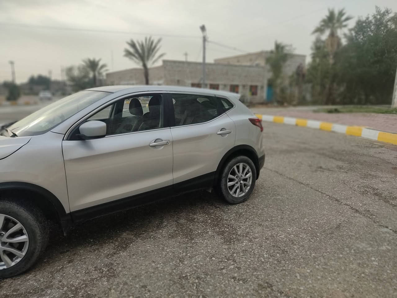 ‏نيسان روج سبورت  2021
‏ مواصفات S
‏3 انضمه قياده
‏شاشه كبيره
‏كامره
‏رادارات
‏فور ويل
‏حساسات
‏تحكم ستيرن
توقف ذاتي
‏لايت زنون
‏اشاير بالمري
‏ ماشي 80 الف كيلو
‏رقم سليمانية بسمي سنوية لحد 2028
‏ملاحضه السياره بي بونيت صبغ سونار موجود داخل منشور
رقم شاصي JN1BJ1AW4MW430831 ايرباك سيستم
‏ريدها145 وبيها مجال بسيط
مكان سيارة بغداد
***********
