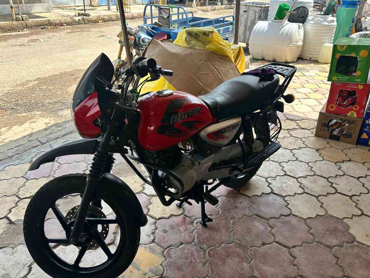 بوكسر للبيع 2022 نازله بشهر العاشر 
مبدل بيه بستم.لاستفسار/***********
