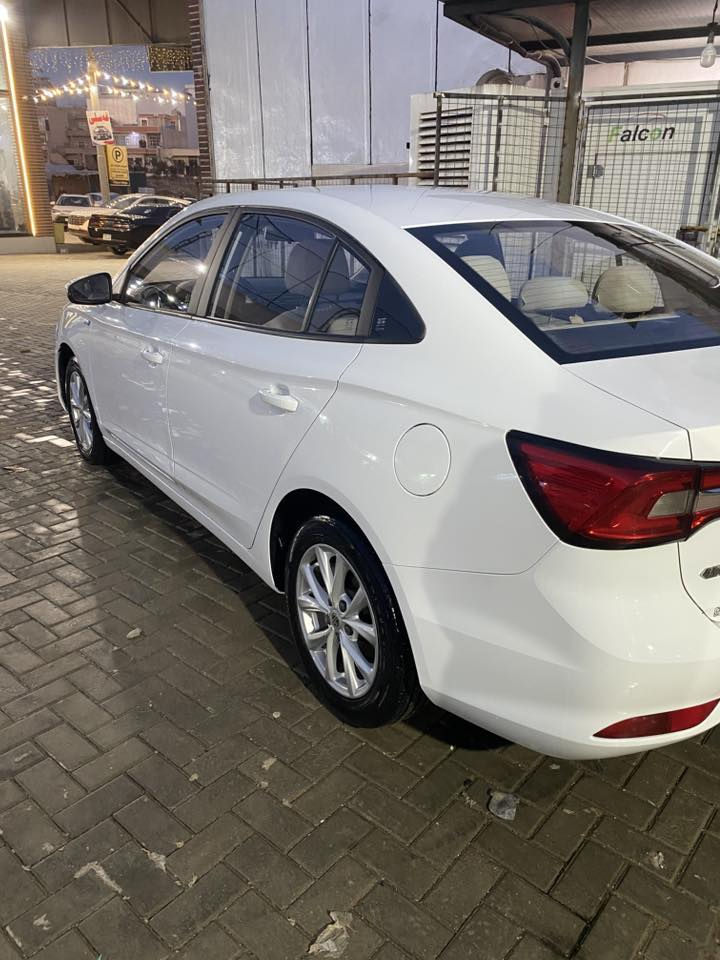 Mg 5
ستاندارت مۆدیلی 2024
٥٤ هەزار رۆشتوە 
نرخی ٩٢ $ 
سلێمانی 
***********
