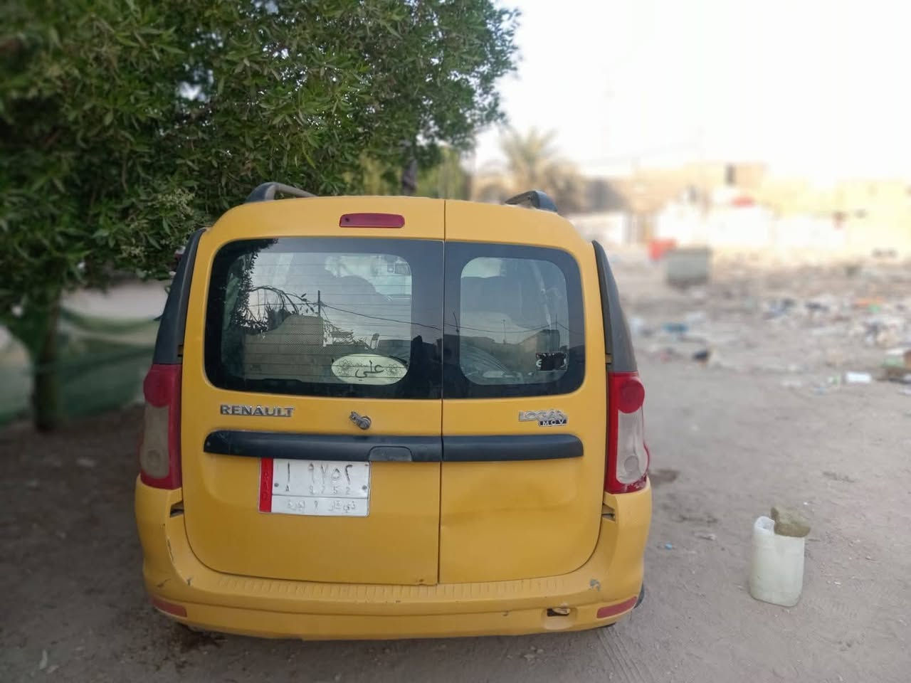 رينو سبعة راكب كير مكينة نظيفات تخم تاير مصفرة هيئة بس السنوية لل2027 حدادية جديدة للاستفسار الاتصال على الرقم ***********
