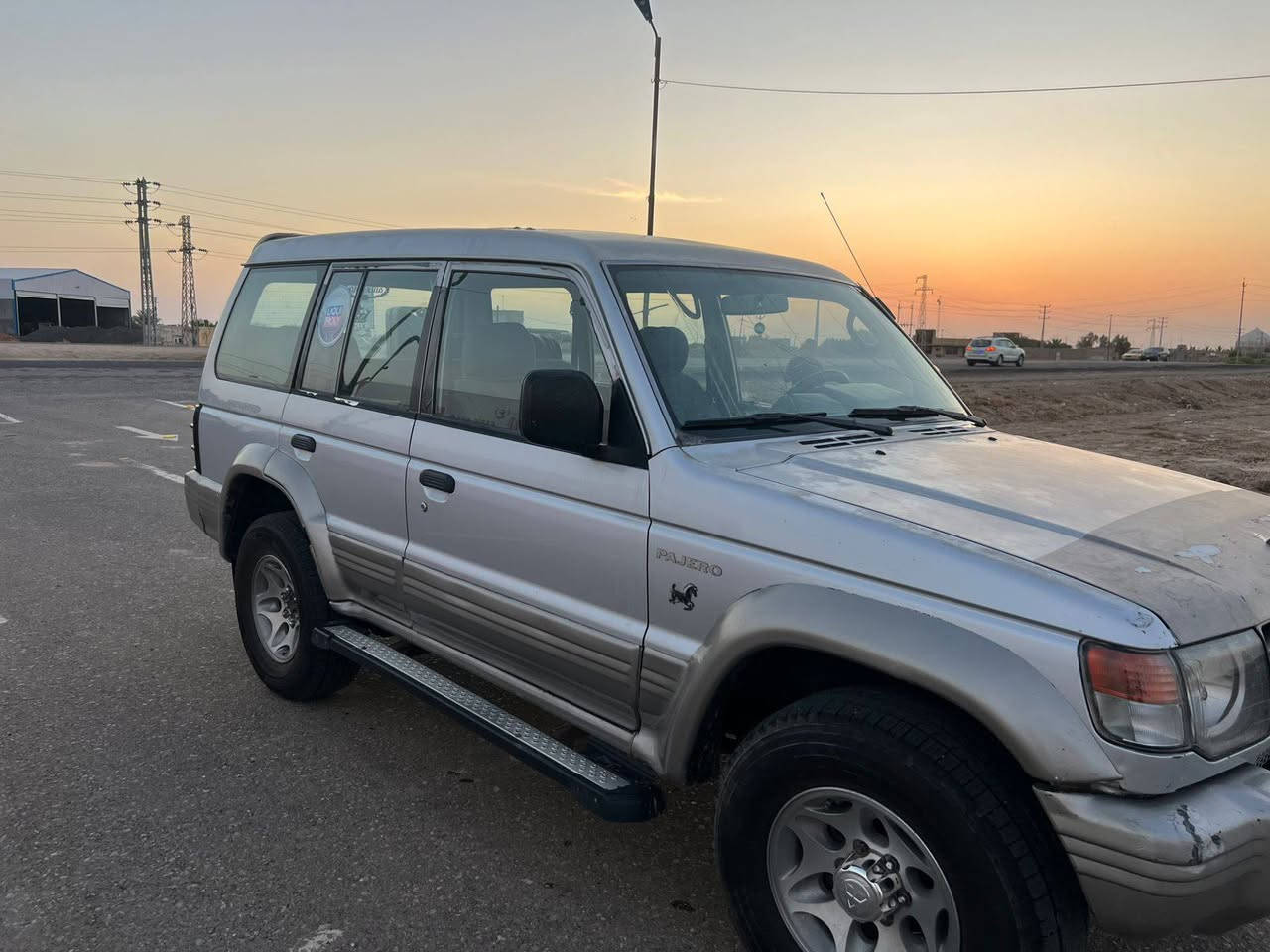 السلام عليكم باجيرو للبيع موديل 2000 رقم اجنبي اربيل كفاله عامه وجهاز السياره *********** اتصال وعرف التفاصيل
