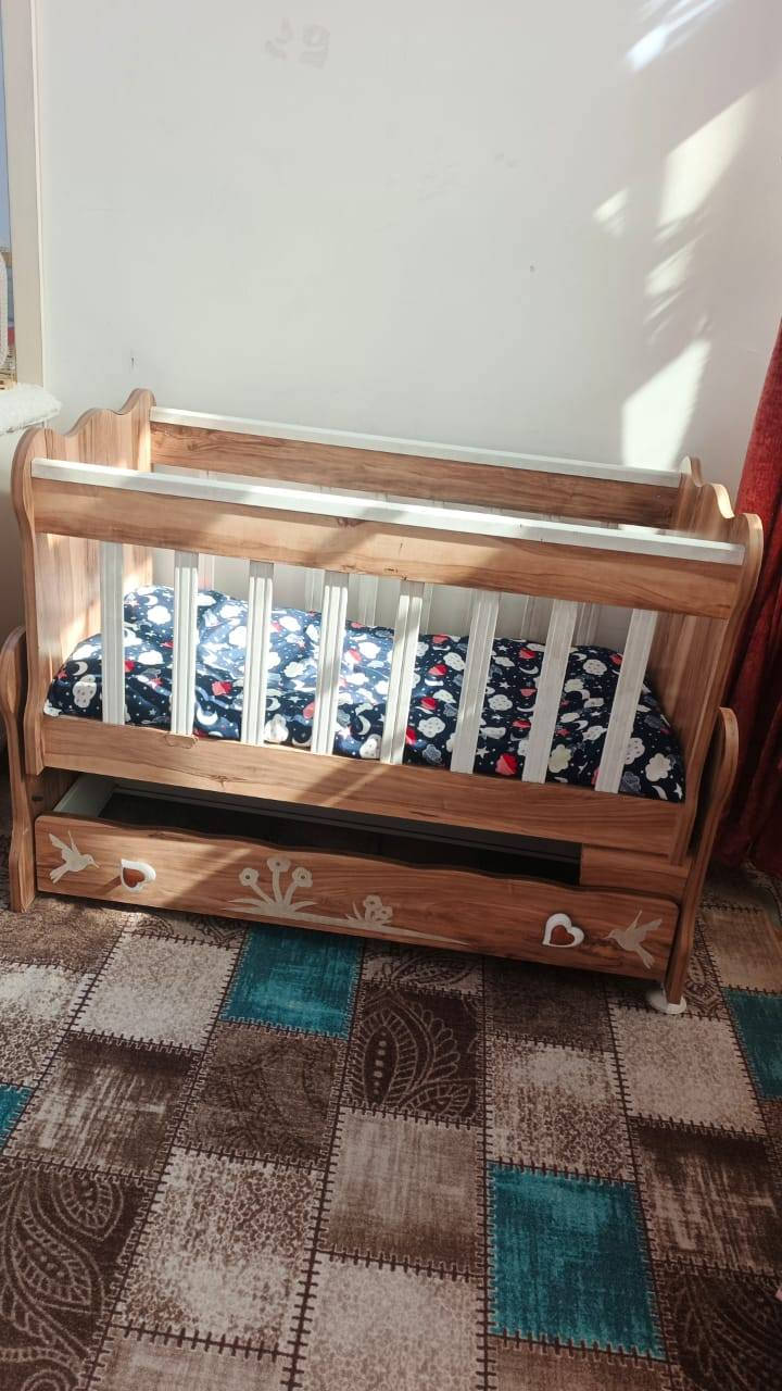 سلام عليكم جلباية مال اطفال جديدة السعر 50 ***********
