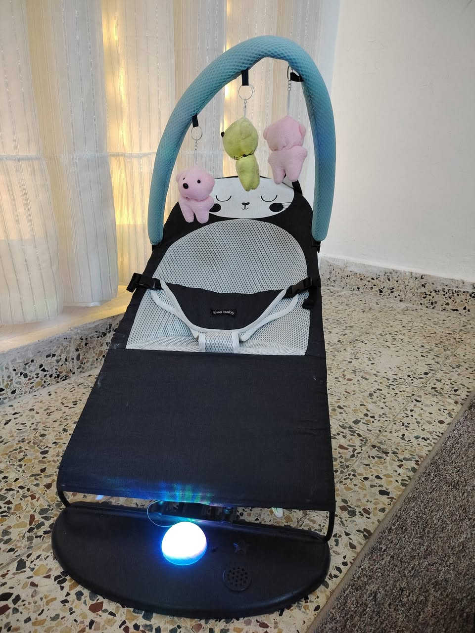 اغراض للبيع بسعر مناسب


**إذا كنت صاحب هذا الإعلان وتريد حذفه لأي سبب، رجاءا أرسل رسالة إلى الدعم الفني**