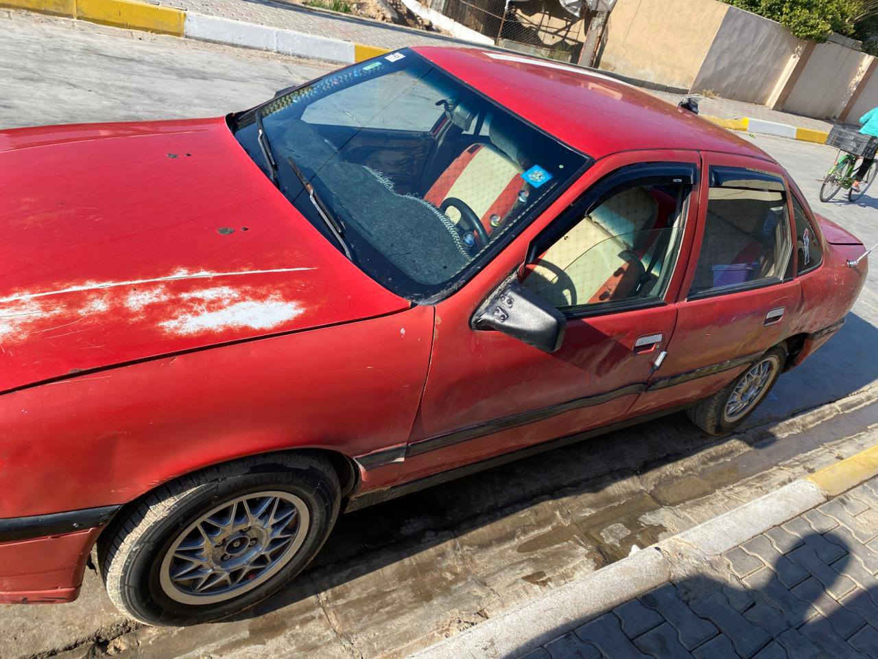 السلام وعليكم اوبل فكترا موديل 89 كير ومحرك بشرط سنويه جديده بسمي تخم تأيرات جدد  
المكان ديالى ناحيه السعديه 
السعر 28 وبيها مجال قليل 
الرقم ***********
