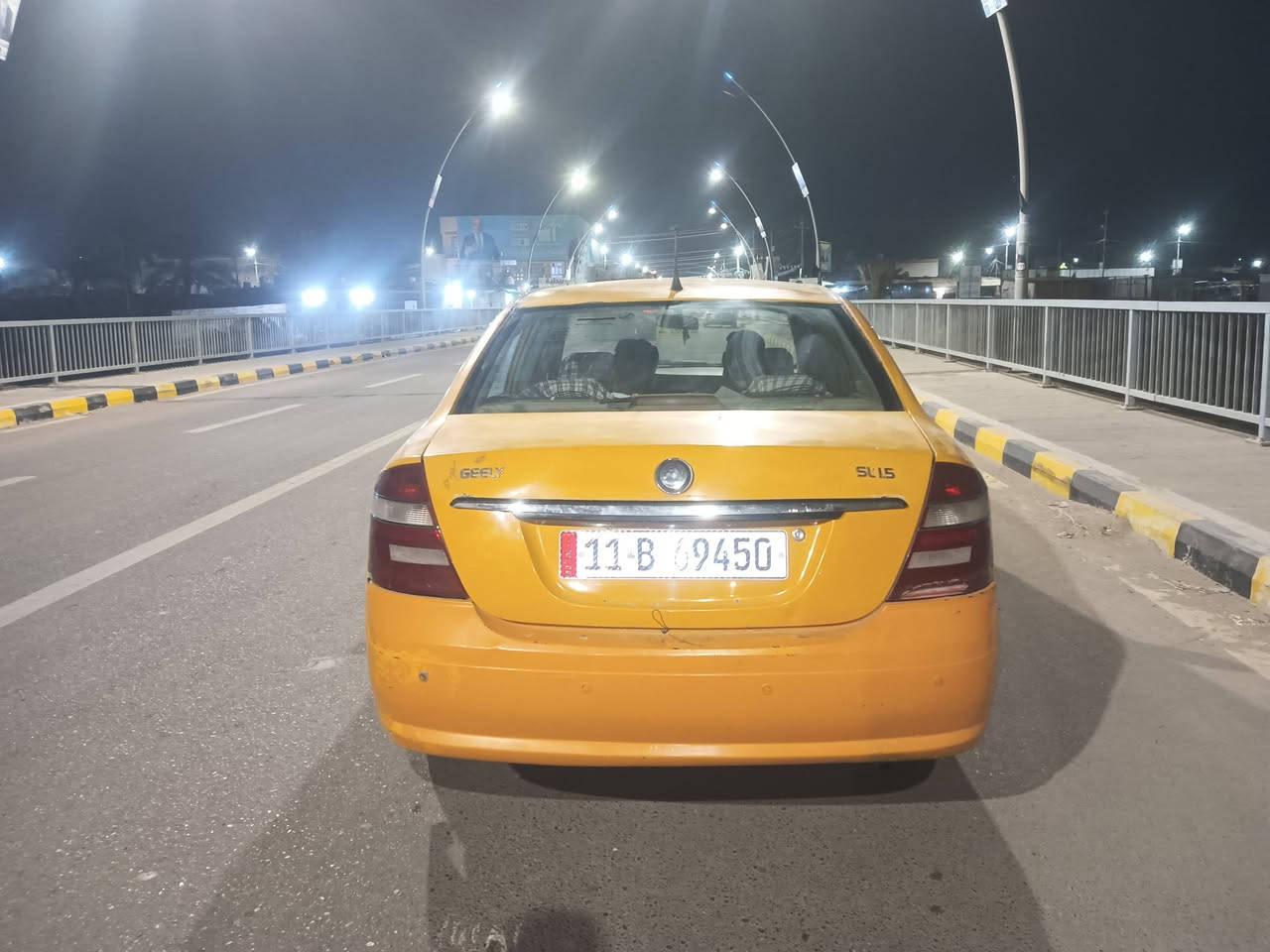 جيلي موبل موديل 12بغداد انكليزي بسمي جاهزه من كلشي كير مكينه تبريد حداديه مكفوله من الضربه بيه رشات صبغ السعر 36 مكاني ديوانيه /شاميه ***********
