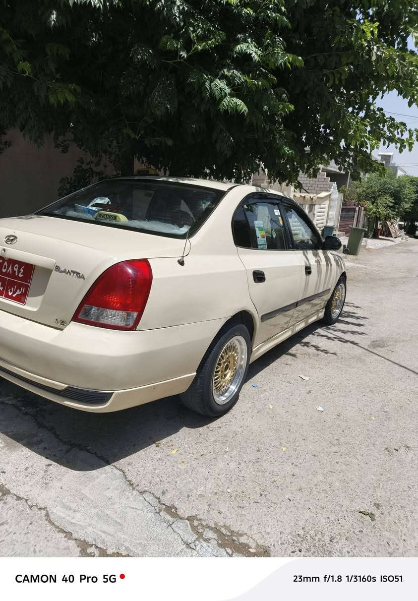 هۆندای النترا 2001 گێڕ ئۆتۆماتیک مەکینەو گێڕی  بەشەرت تەبرید ساردوو گەرمی مەزبوت چوار جام کارەبا مەرکەزی ئاوێنە کارەبایی سەنەوی 3مانگی ماوە بەسەر چێت تەحویل و غرامە بەشەرت گۆڕینەوەش ئەکەم بە سکۆداسعری 78معامەلەیەکی کەم ***********
