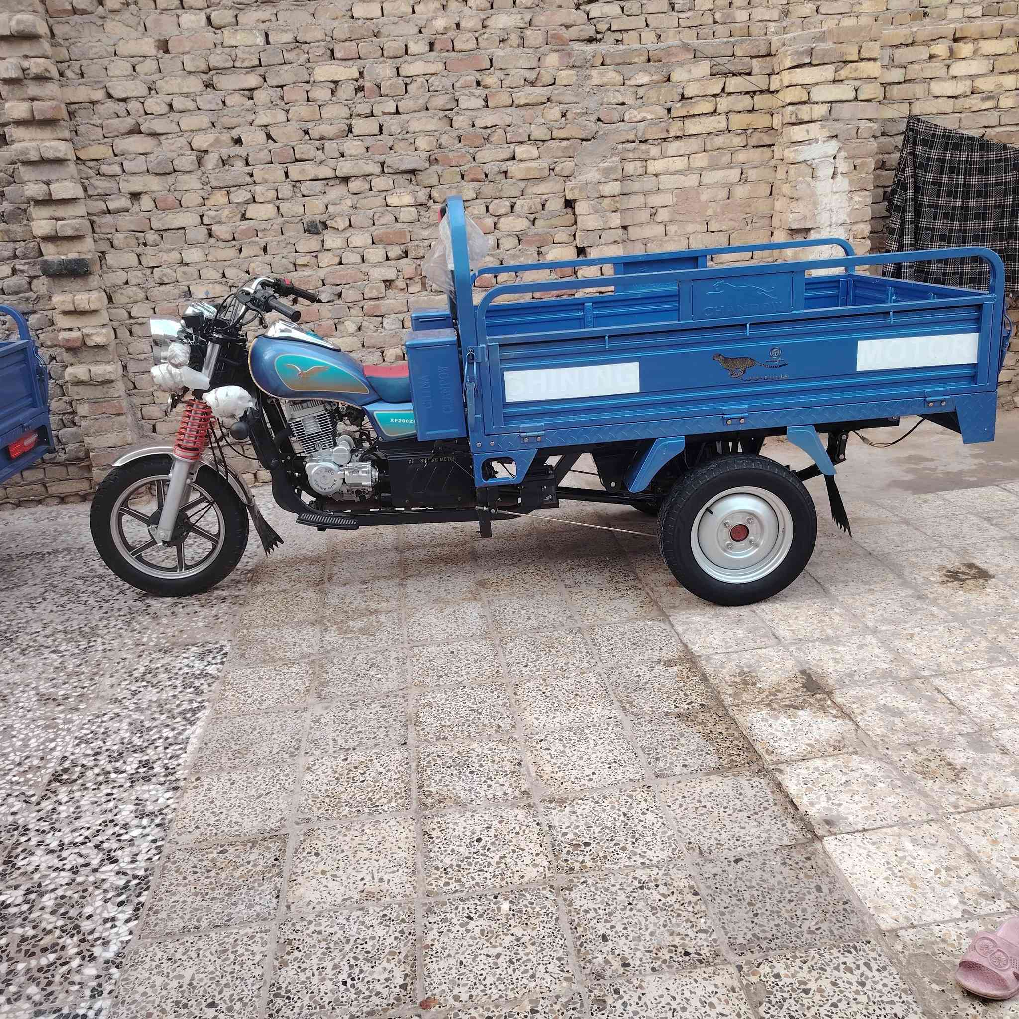 ياالله اللهم صل على محمد وآل محمد
ستوته جمره فحل ابو لوي اصلي
موديل ٢٣ أوراق اصوليه مشروع وطني
كهربياته مكينه شاصي بدي كفاله
حجم تايرات ١٣ جوبلس
مكينه متين سييي
ورك كيه
 
ترهم بيع وترهم مراوس
شعدك مراوس جيبه
الك زايد نطيك النه
زايد تطينه
مكانه يكون ديوانيه حمزه شرقي هاذه رقمي ***********
