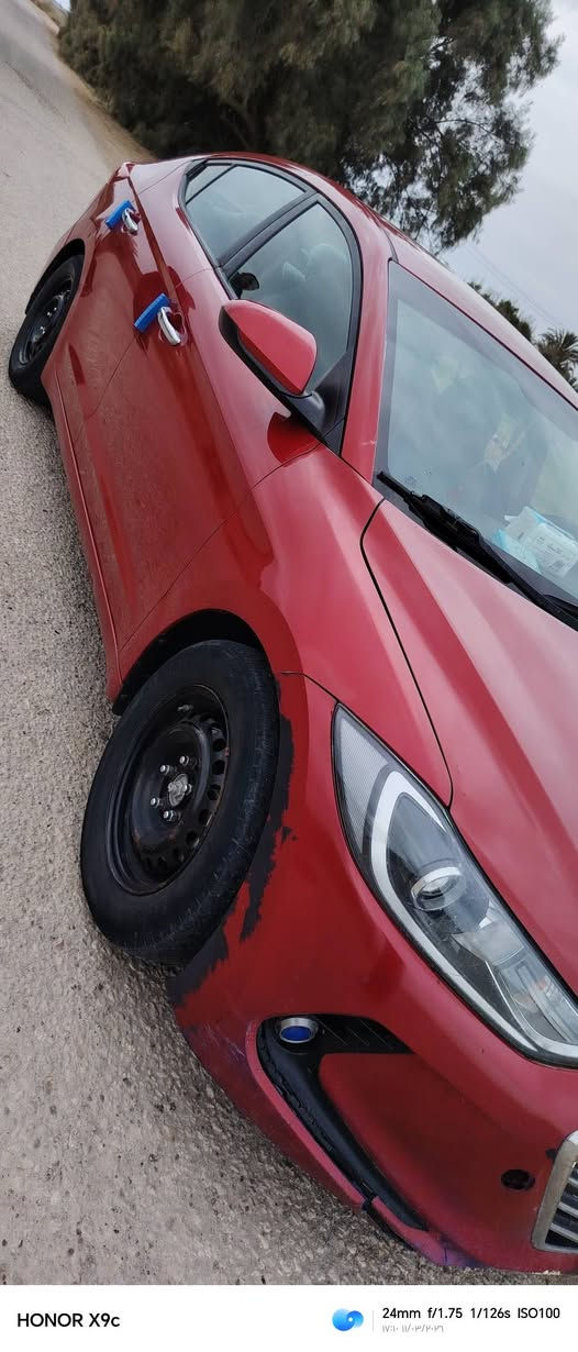 الانترا موديل 2017امريكي  مكينه 2000 سعر 125وبيه مجال سونار موجود تفاصيل أكثر ***********
