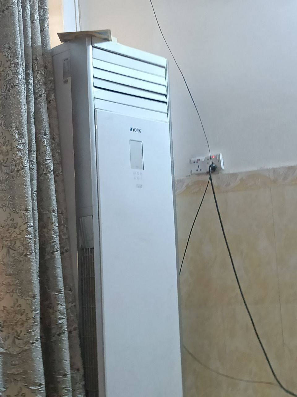 للبيع
سبالت يورك كنتوري 3طن
وجداري 2 طن استعمال قليل بلكوفة ***********
