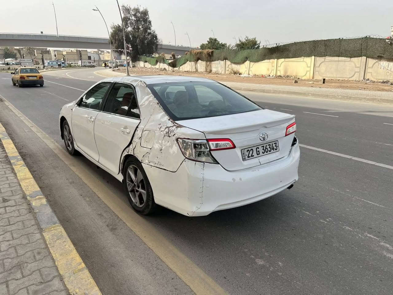 السلام عليكم خوان للبيع تيوتا كامري خليجي موديل 2013 رقم اربيل دولي تحويل مباشر سنوية وهزة جدد السياره بيهة حادث ابيعها علة حادثهة شغاله وتمشي كير ومكينه جدد السعر مناسب لشراي  الاستفسار الاتصال *********** مكان بغداد بغداد, العراق
