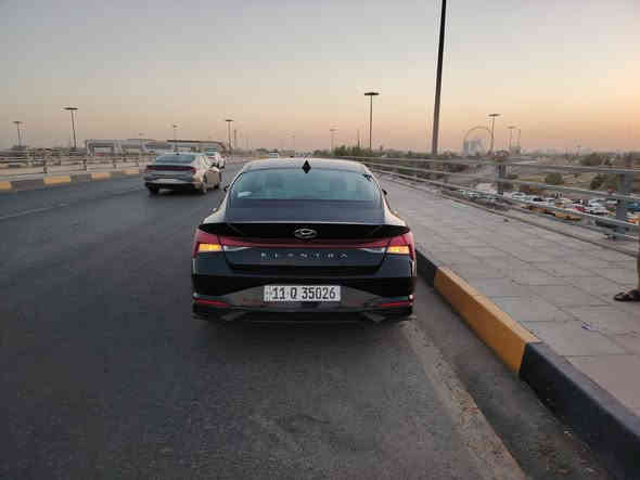 السلام عليكم
السلام عليكم للبيع
من رخصة الادمن
النترا وارد امريكي2022
حادثه   ابواب ٢ مبدلات بدون دواخل  مرفق بالمنشور مع سونار حديث
يعني بجم كبس ولجاملغ لخلفي مال نفس جه مرشوش جماليه
مواصفات عدة الفتحة
١-بصمة تشغيل ابواب وصندوك. (بصمة ابواب لمس) 
٢- تبريد ثلج
٣-محرك 2000 دوش
٤-كاميره  خلفية دوارة
٥-رادارات 360 درجة ( امامي جانبي خلفي ) مع مانع التصادم الامامي والجانبي والخلفي
٦-التحذير عند فتح الباب 
٧-تحكمات ستيرن 4 جهات 
٨-دشبول شاشة 4 وضعيات للعدادات
٩- 3 وضعيات قيادة ( عادي ، سبورت ، ذكي ) 
١٠- مثبت سرعة ذكي ( التحذير عند مغادرة المسار )
‏١١-Auto Hold حساس الازدحام
١٢-الهاند بريك بصمة
١٣-شاشة بلازمة حجم كبير لمس تدعم نظام الابل كار بلي والاندرويد اوتو بدون كيبل يربط التلفون واير ليس و GPS  
١٤-شحن واير ليس 
١٥-ويل كب 16 مميز اصلي
١٦-نظام الصوت Bose عدد السماعات 8 
١٧-تشغيل عن بعُد 
١٨-اضواء ترحيب عند الاقتراب 
١٩-نقطة عمياء
٢٣-تدفئة بالكشنات
٢٤- كير اوتماتيك و S عادي
٢٥-تحديد مسار وقيادة ذاتية  ورادار امامي 
٢٦- مانع انزلاق
السعر 135 ورقة بهة مجال  
السيارة مكفولة من الشاصي والغد 
السيارة معوقين صاحبها جيراني
سياره مدوشمه ارضيه كشنات
وبلاضافه سستم لدات زراعه
سياره بلاديه من لبجم لجنطه من لكهربائيات ولحداديه 
***********
*********** ه‍ / واتساب
