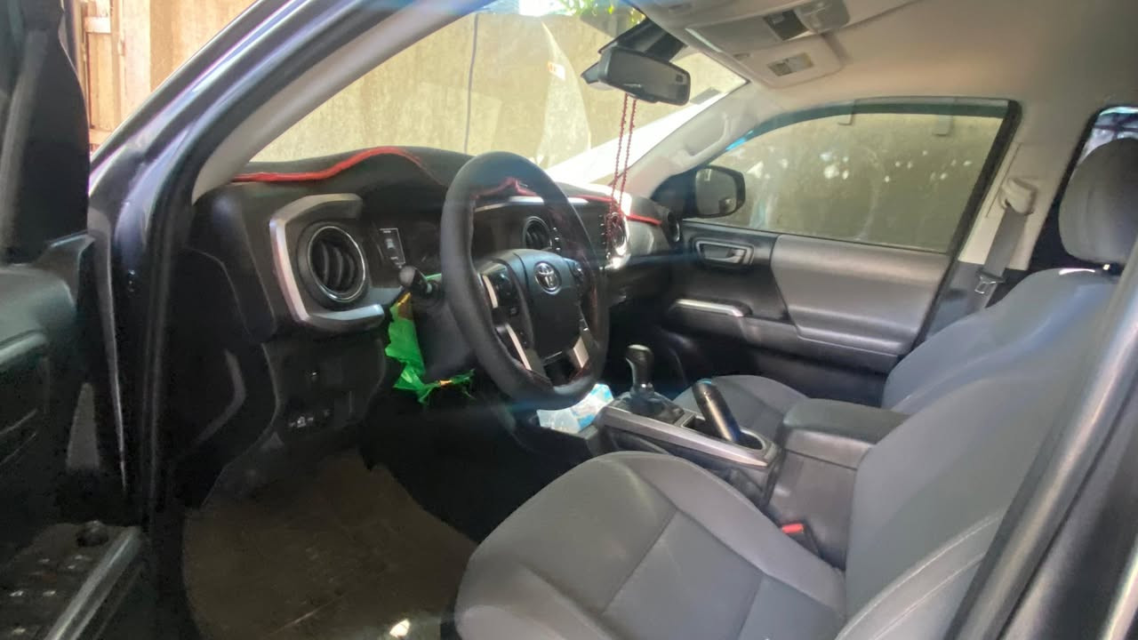 تويوتا تاكوما موديل 2021 

رقم بغداد تحويل مباشر 

مكينه 6 سلندر 

حجم 3.5 كير اوتوماتيك 

شاشة كبيرة مع كامرة خلفية 

كشن كهربائي

رادار

كير مكينه صدر تبريد بلادي

فقط تبديل جامغ يسار

المكان بغداد البلديات

السعر 250

☎️0771 691 3169☎️
