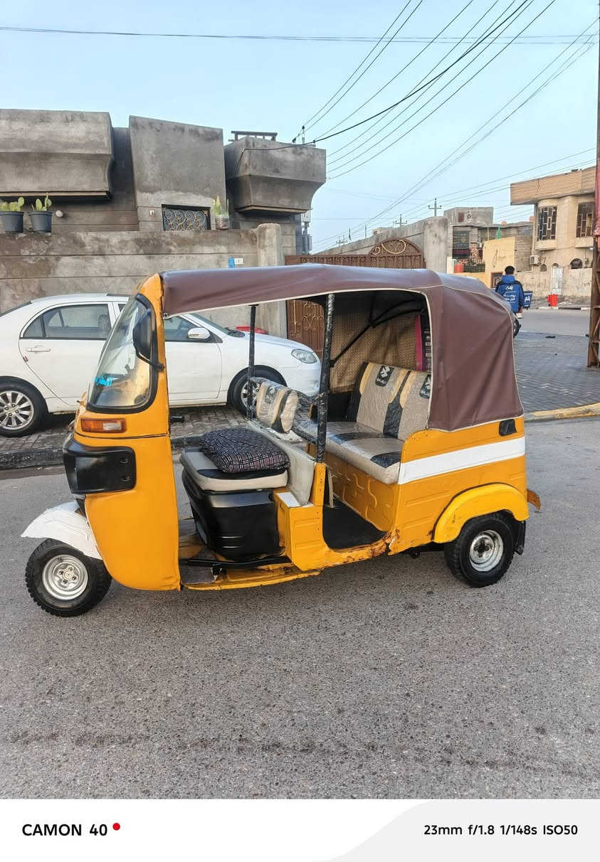 بيع مستعجل سعره 4750 تكتك باجاج رقم وسنويه نكليزي بسمي تحويل ثاني يوم تكتك مال جناي حداديه جديدة مسجل جديد دوشمه جديده تايرات جديدة بدي شوف لعين ومكينه مجفته شركه  مكاني بصره حيانيه رقمي ***********
