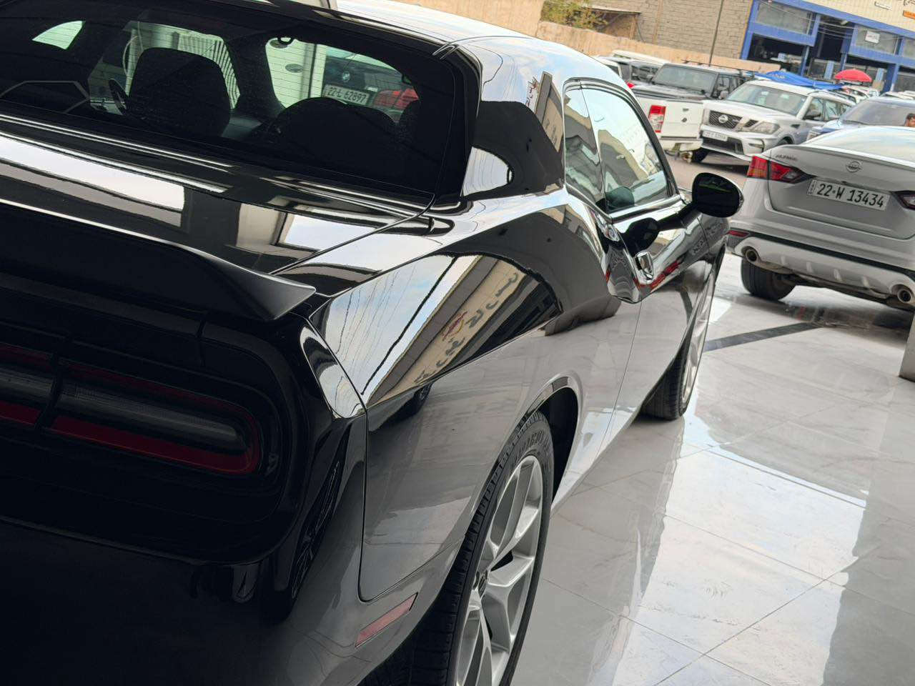 السلام عليكم اخوان جالنجر موديل ٢٠٢٣ جديد داخلها سعرها جوة سوك ١٨٥$بيها مجال  
مواصفات GT اصل محروف مواصفات 
سيارة بيها جاملغين امامي بدون قطرة دواخل شاصي لغد كفالة كفالة سيارة تترقم شيمالي اربيل دهوك سليمانية 
سيارة موجودة ب اربيل *********** أربيل, العراق
