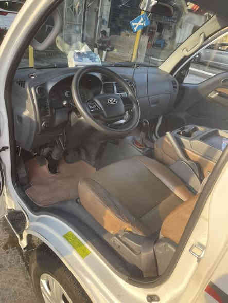 السلام عليك كيه عموشه موديل2021 مكفوله كفاله عامه رقم  بغداد لاستفسار *********** مكاني بغداد البياع سعره 145وبيه مجال  سوناره موجود ماشيه 74 ألف
