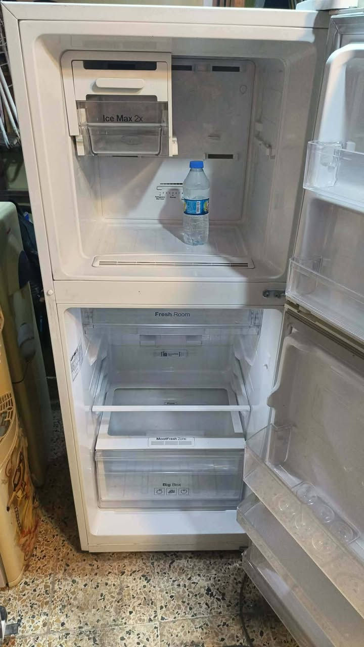 للبيع ثلاجه سامسونك شرط فوووول نظافه الحجم 14 قدم السعر 160 وبيها ضمان يوجد توصيل


**إذا كنت صاحب هذا الإعلان وتريد حذفه لأي سبب، رجاءا أرسل رسالة إلى الدعم الفني**