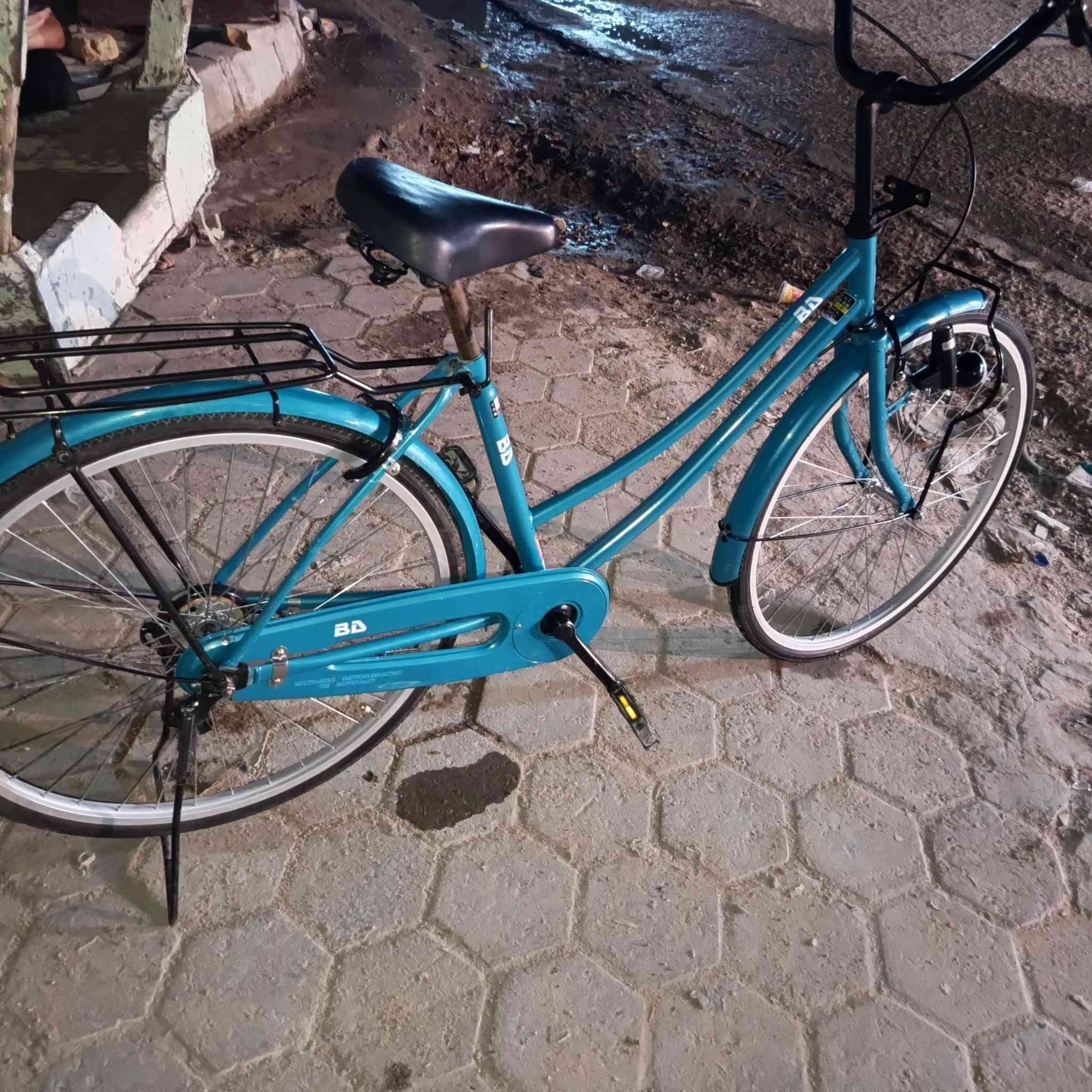 سلام عليكم باسكل البيع الون سمائي بيه نقص بس قفل يده مال بريك كدام السعر خاص مكاني حي الانصار


**إذا كنت صاحب هذا الإعلان وتريد حذفه لأي سبب، رجاءا أرسل رسالة إلى الدعم الفني**