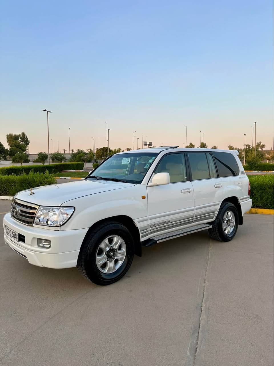 مونيكا 2007 GXR v6سپى سه ده في زور خاوين 3 پارجه و نيوي سبوغه هه موو جياني به شرت كير مه كينه ته بريت غازو به نزين abs سلايت نرخ 165$ ژم *********** أربيل, العراق
